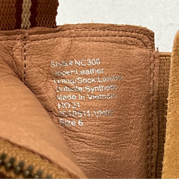 Madewell The Henry Lugsole Boots Suede - Picture 10 of 11